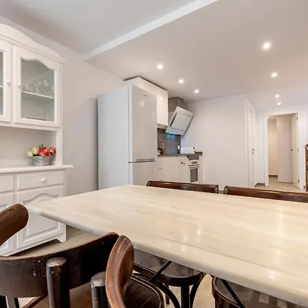 Bettatur Cuirateries Apartment *