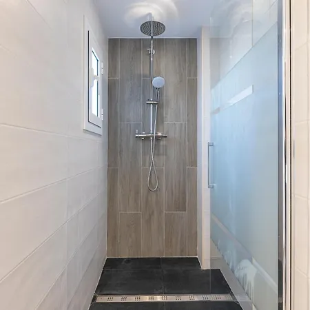 Bettatur Cuirateries Apartment